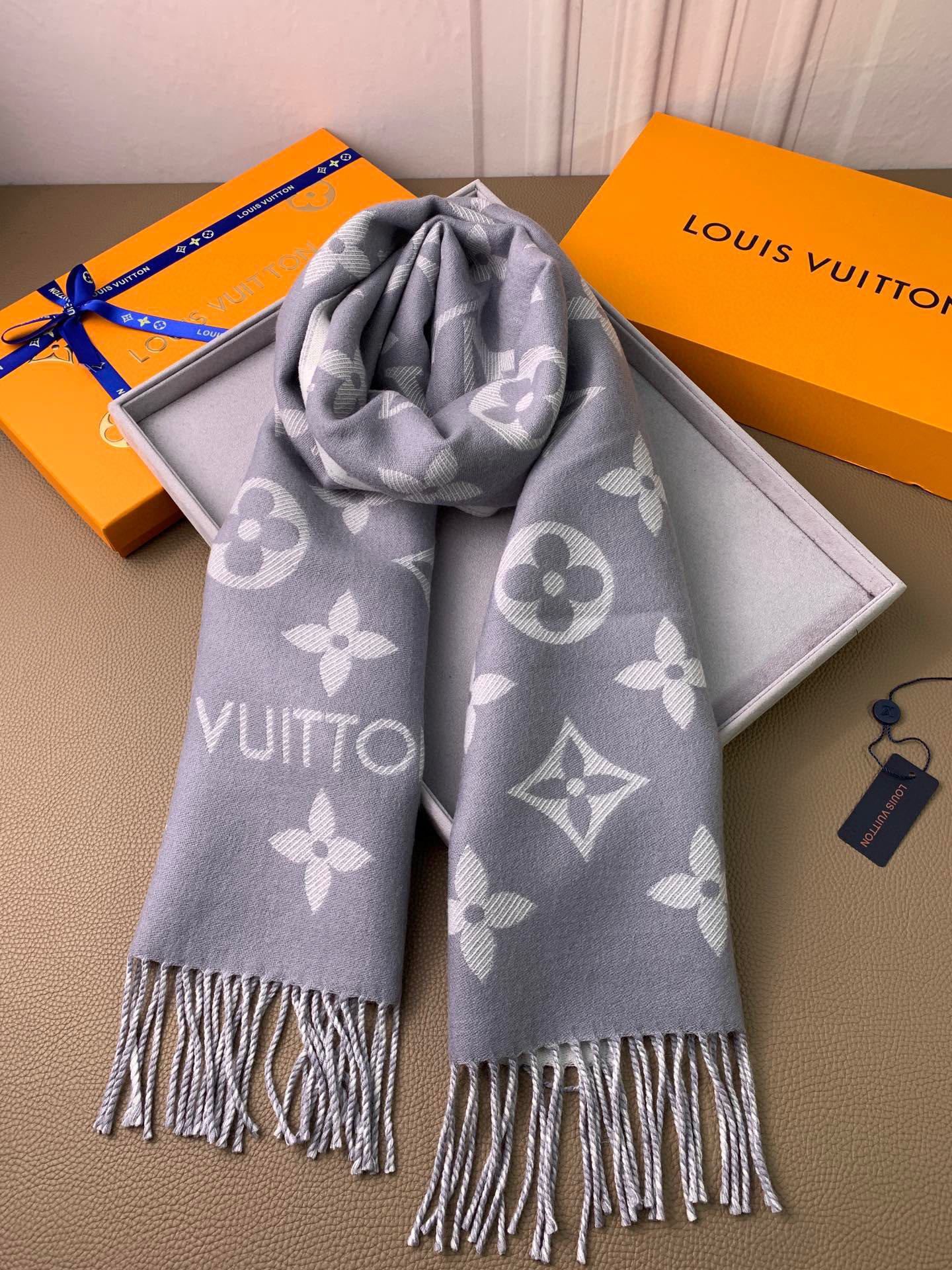 Louis Vuitton Scarf